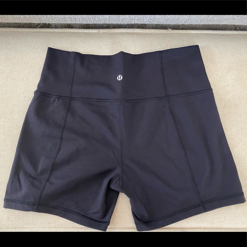 Lululemon bike shorts
